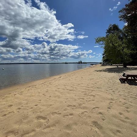 Limberlost Limit 6 Cottage Standish Экстерьер фото